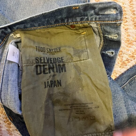Todd Snyder Japanese Stretch Selvedge Jean in Medium Wash - Picture 10 of 10